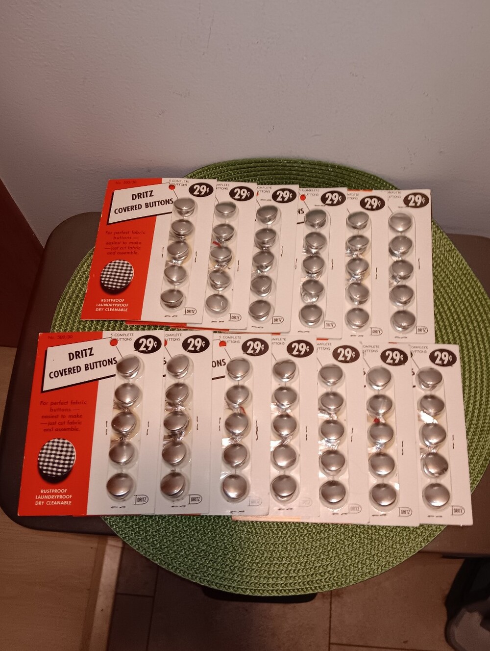 Dritz coverable buttons -- New old stock -- Lot of 13 packs total